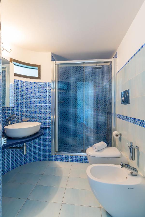 Design & Duplex At National Museum Appartement