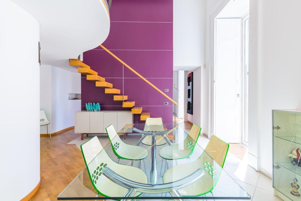 Design & Duplex At National Museum Appartement
