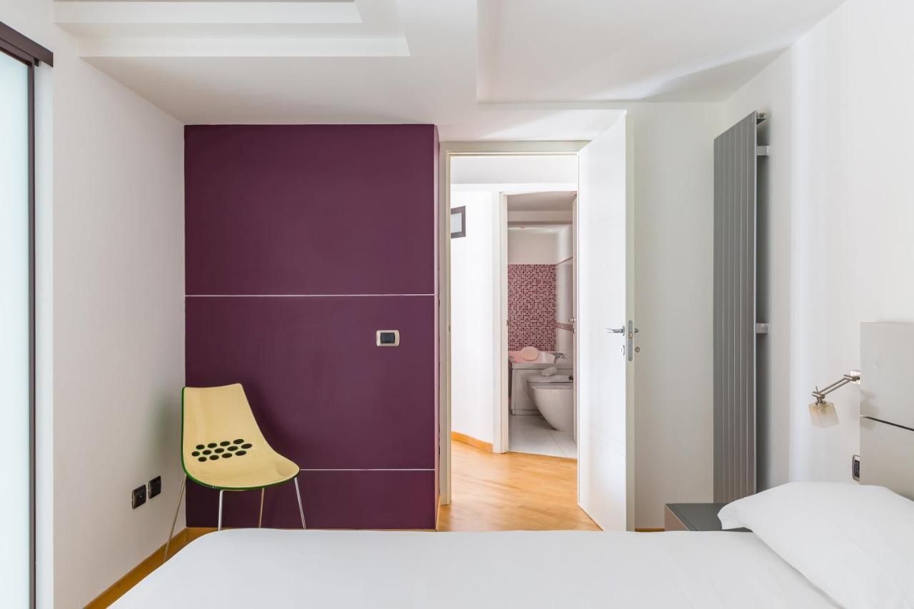 Appartement Design & Duplex At National Museum Naples