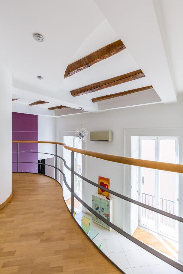 Appartement Design & Duplex At National Museum Naples