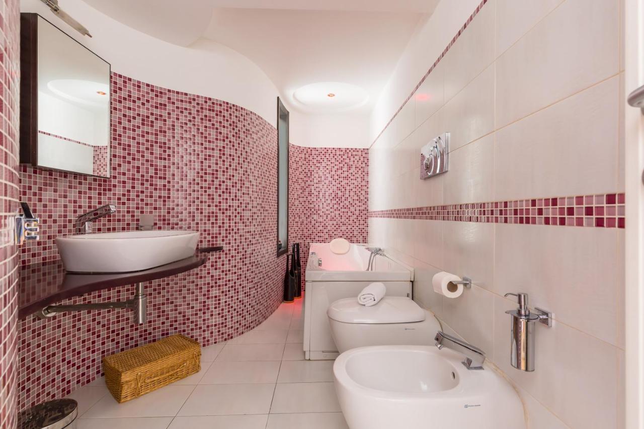 Appartement Design & Duplex At National Museum Naples