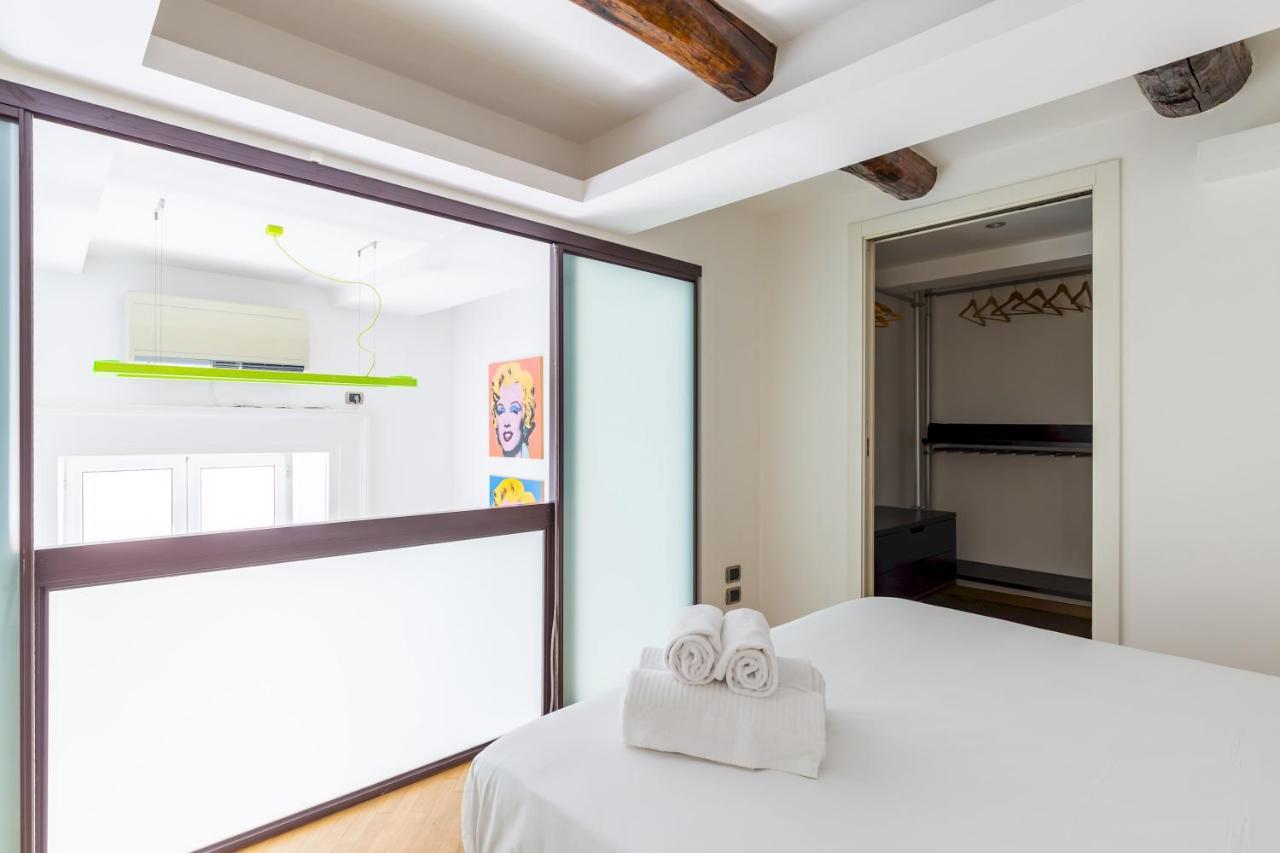 Design & Duplex At National Museum Appartement *