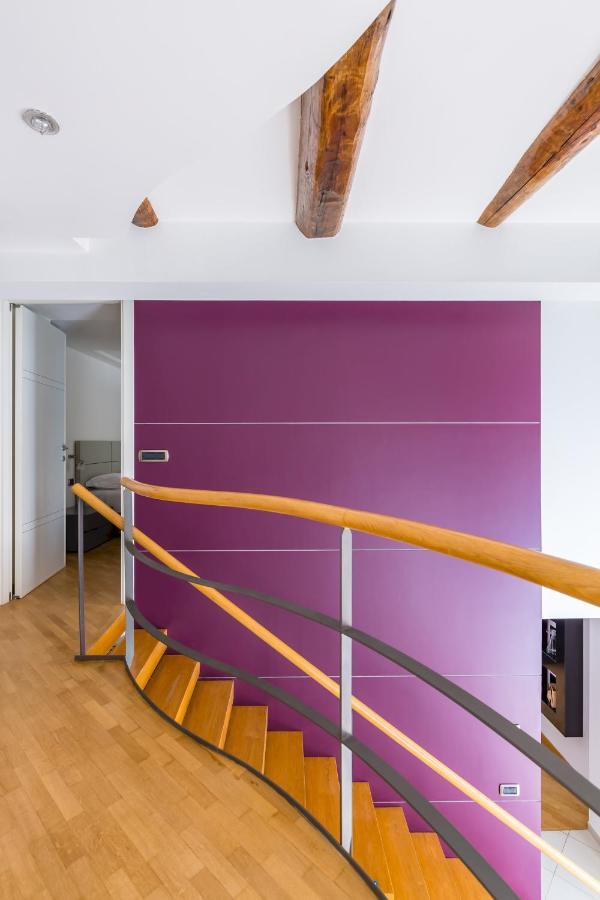 Appartement Design & Duplex At National Museum Naples